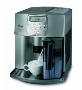 DeLonghi Kaffeevollautomat mit Milchbehälter Testsieger