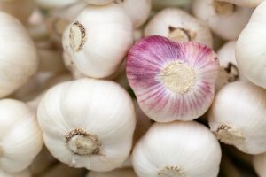 Knoblauch schneiden